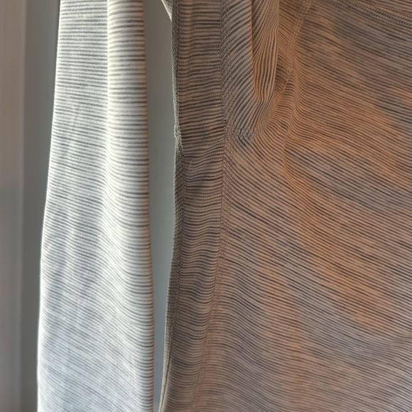 lululemon Align™ High-Rise Pant 25" size 8-Wee are from space nimbus battleship - Picture 8 of 11